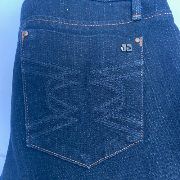 Joe’s Jeans “Honey” Fit Jeans - Picture 4 of 5